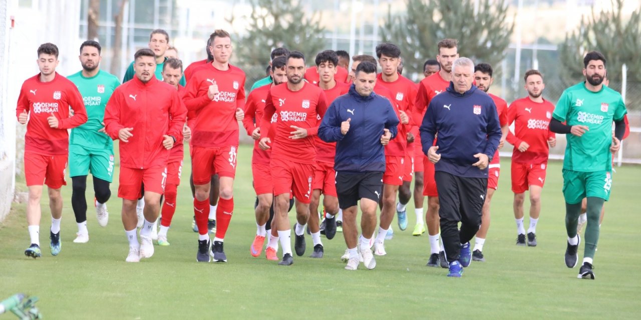 Sivasspor’da Fenerbahçe hazırlıkları başladı