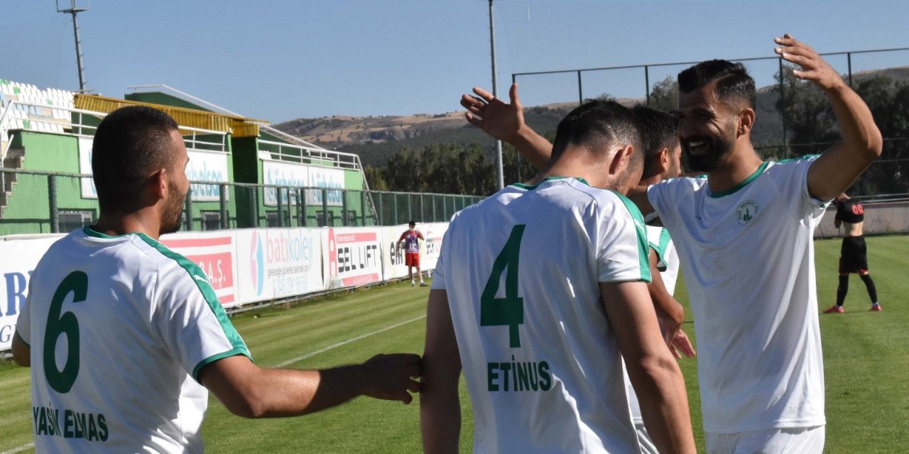 TFF 2. Lig: Sivas Belediyespor: 2 - Turgutluspor: 1