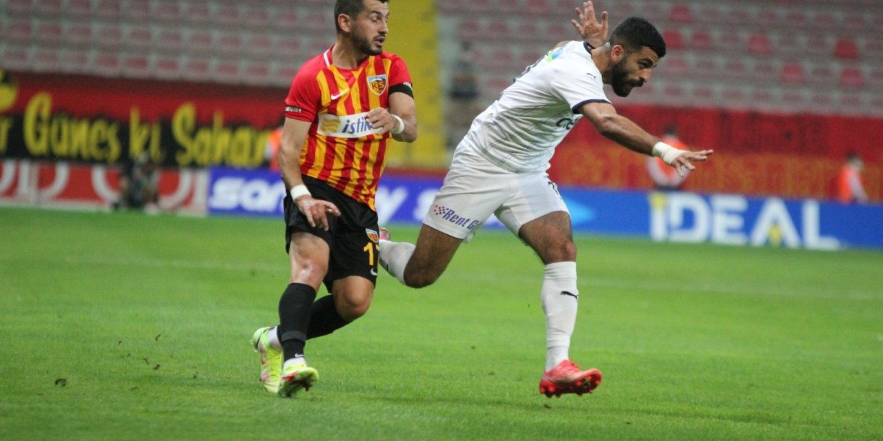 Süper Lig: Kayserispor: 1 - Kasımpaşa: 0 (İlk yarı)