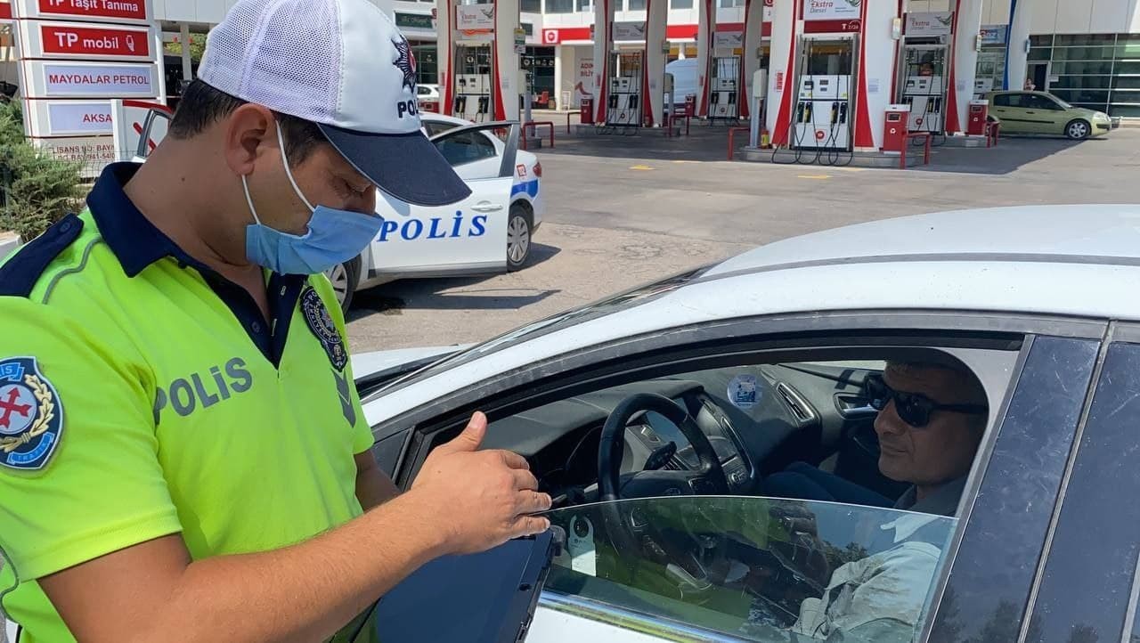 Aksaray Polisi Drone İle Kural İhlallerini Kilometrelerce Uzaktan Tespit Ediyor