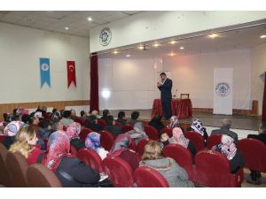 Beyşehir’de Aile Akademisi Konferansı