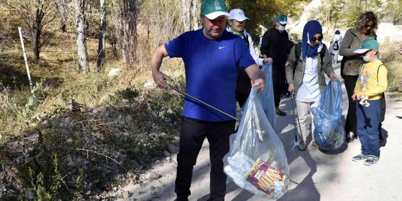 Konya Selçuklu’da 33 bin ton atık ekonomiye kazandırıldı