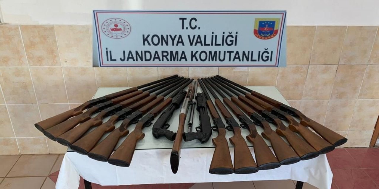 Konya’da  Jandarma, 16 adet ruhsatsız tüfek ele geçirdi