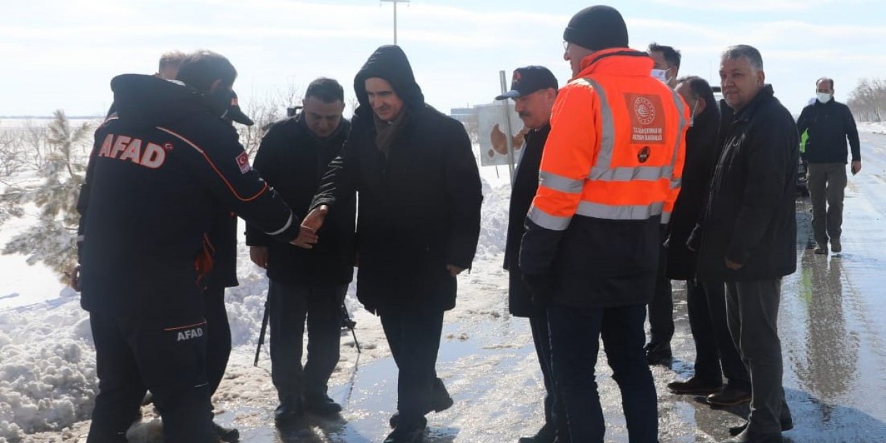 Konya Valisi; "Yolları ağırlıklı olarak açmış olduk”