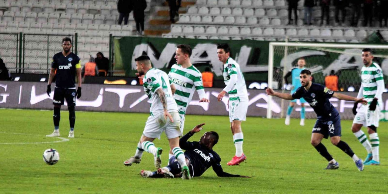 Konyaspor: 4 - Kasımpaşa: 4 (Maç sonucu)