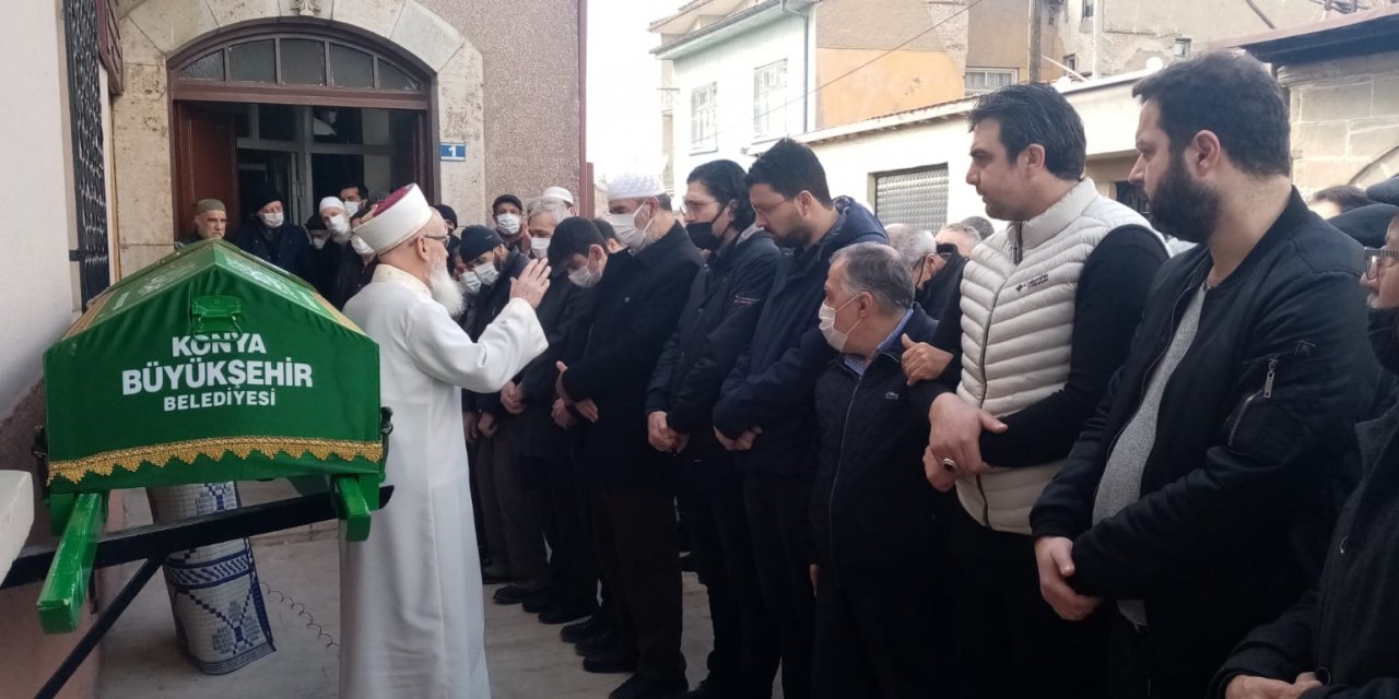 Hatice Karakaş dualarla son yolculuğuna uğurlandı