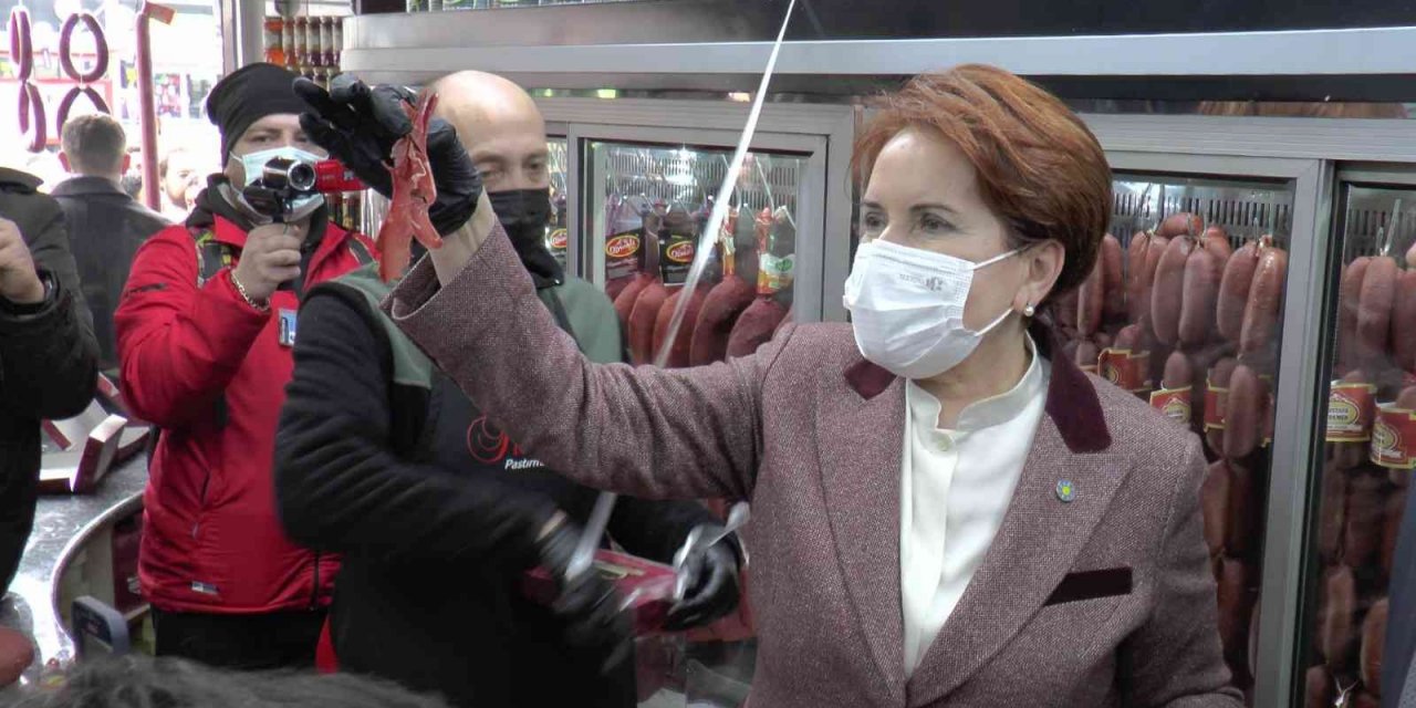 Meral Akşener, Kayseri’de pastırma doğradı