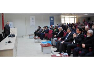 Müftü Akpınar NEÜ’lü Öğrencilerle Buluştu