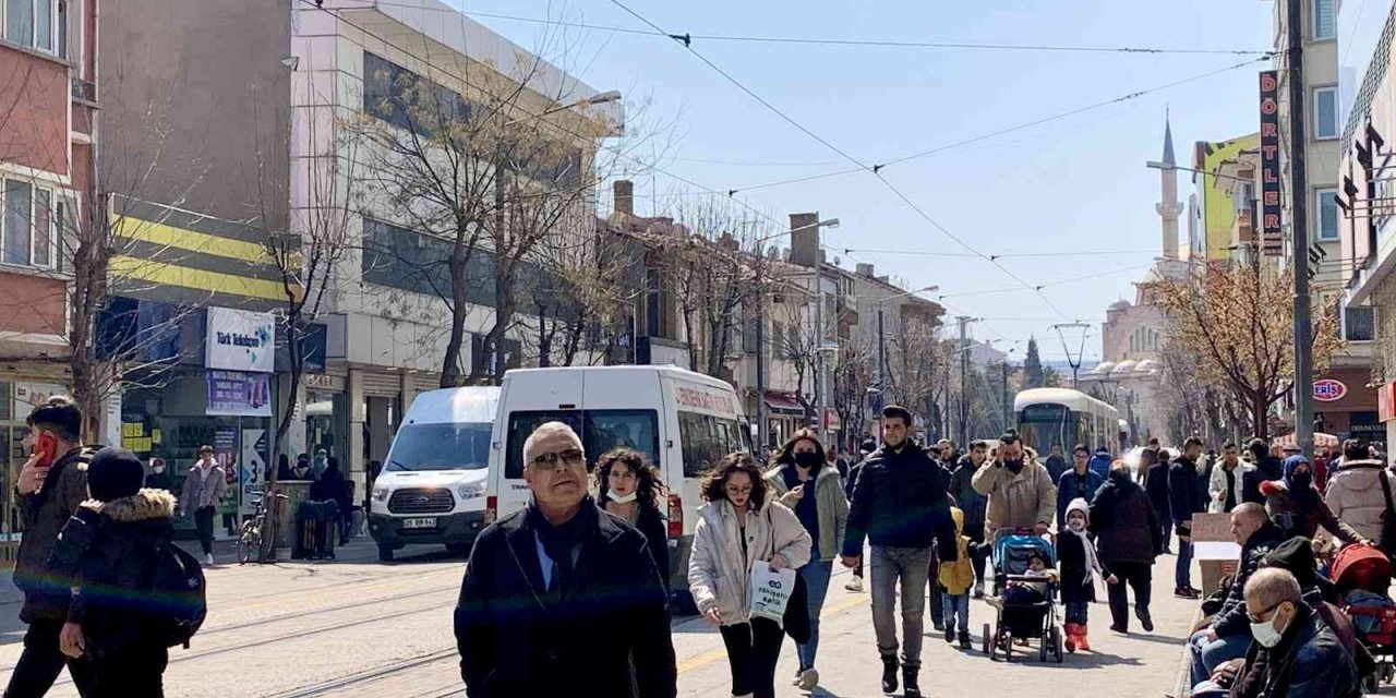 Eskişehir’de bahar sonunda yüzünü gösterdi