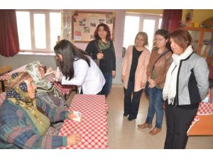 Ereğli’de Kadınlara Diş Taraması Sürüyor