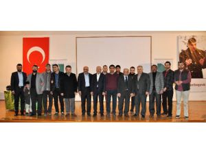 Aliya İzzetbegovik Konulu Konferans Düzenlendi