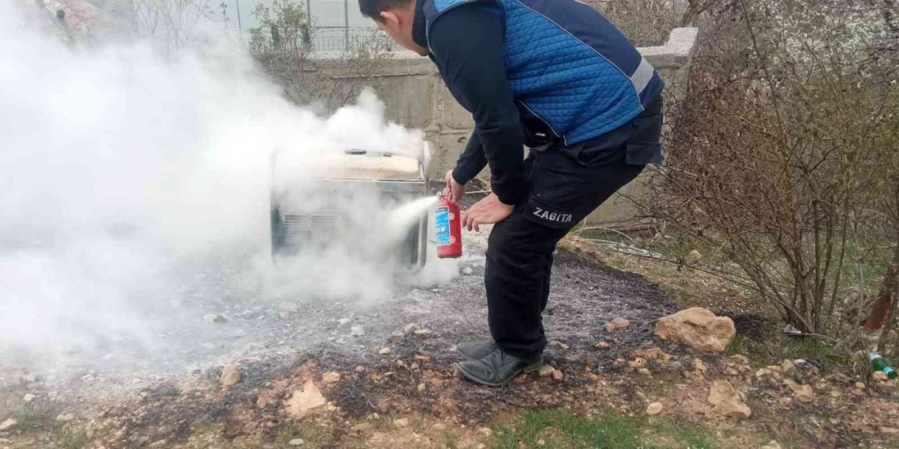 Akşehir’de zabıta ekipleri orman yangınını önledi