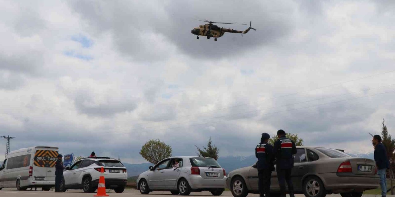 Aksaray jandarmadan hava destekli denetim