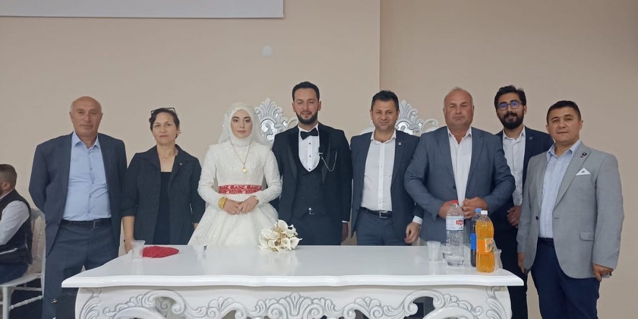 Tarhan ile Keskin ailelerinin mutlu günü