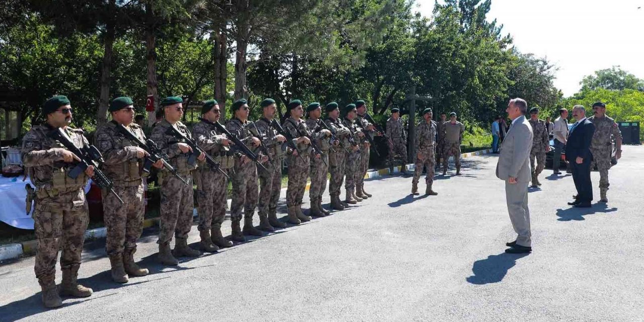Konya PÖH timleri törenle Suriye’ye uğurlandı