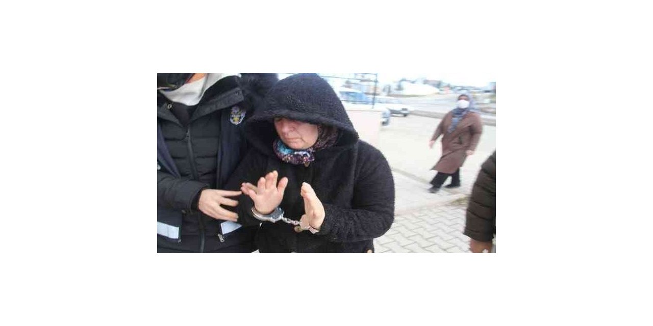 Konya’da 4 Ocak 2022 tarihinde kendisine ve çocuklarına şiddet uyguladığı gerekçesiyle tartıştığı kocasını bıçaklayarak öldüren Fatma Koç, ilk duruşmada tutuksuz yargılanmak üzere serbest bırakıldı.