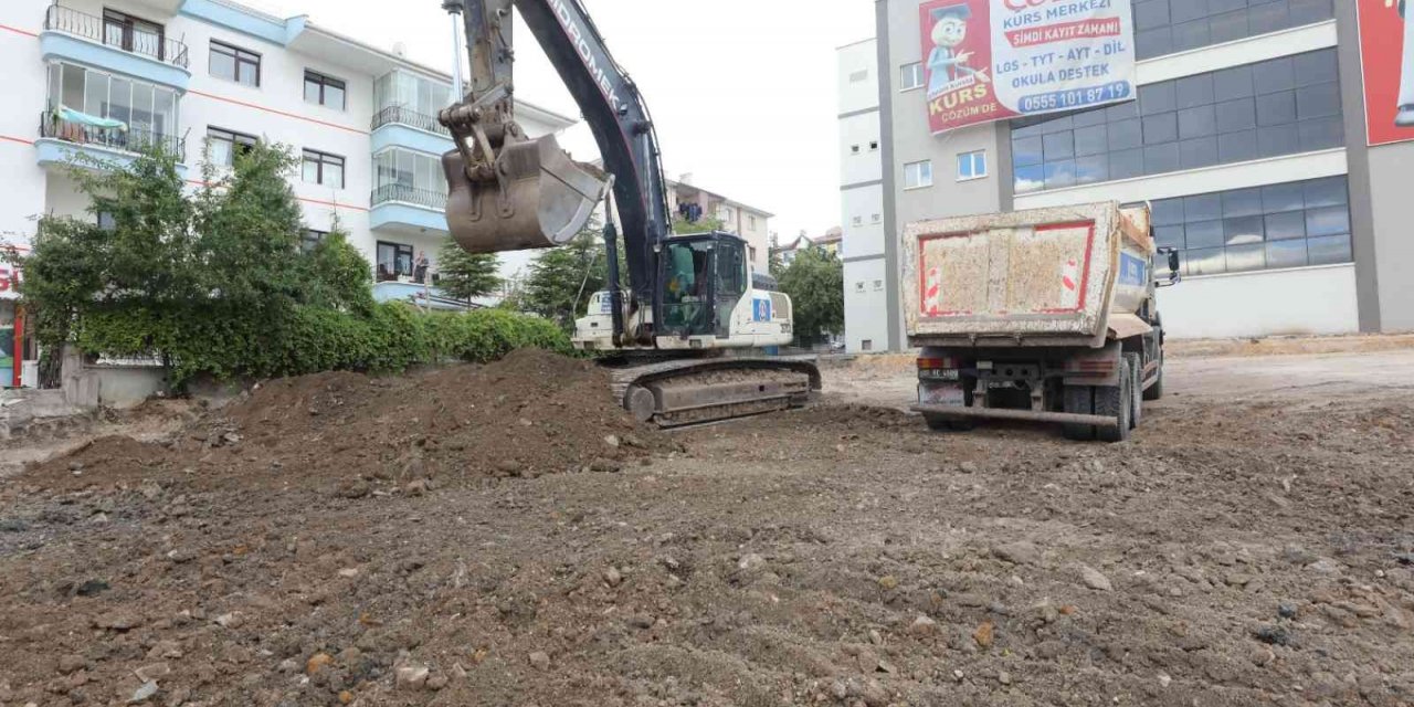 Sincan Belediyesi’nden pazar yeri müjdesi