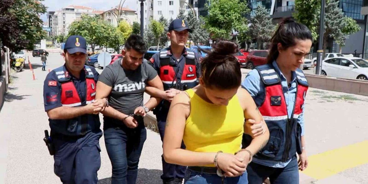 Aksaray’da uyuşturucu çetesine darbe: 12 gözaltı