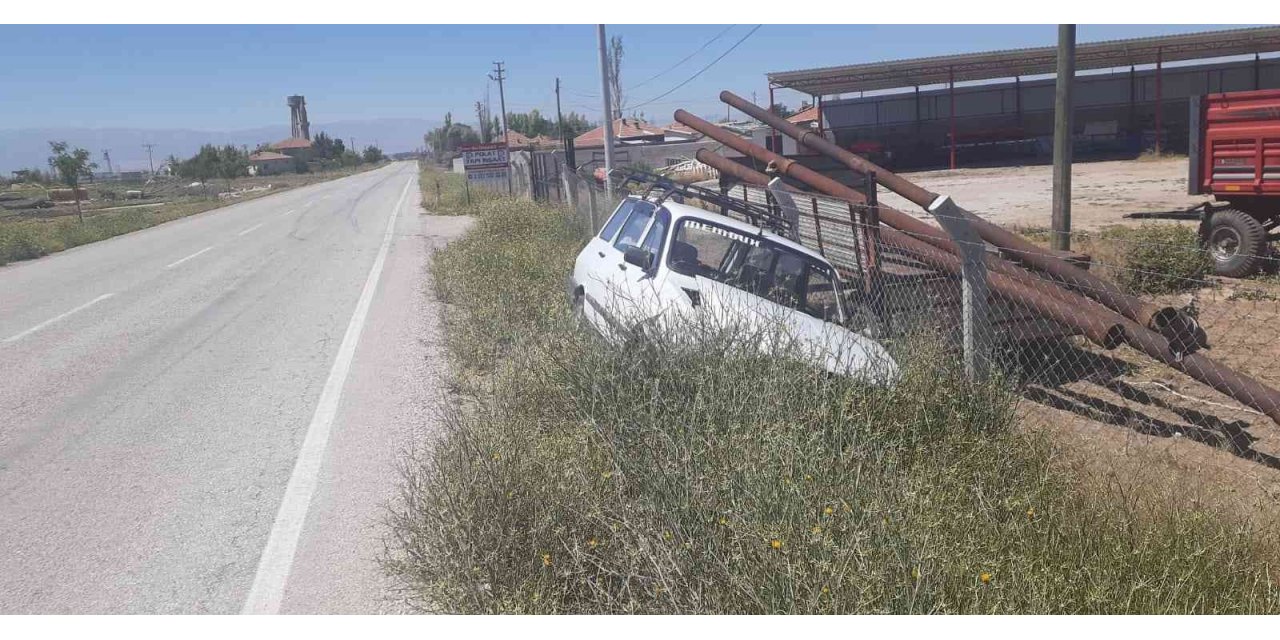 Konya’da otomobiller çarpıştı: yaralı