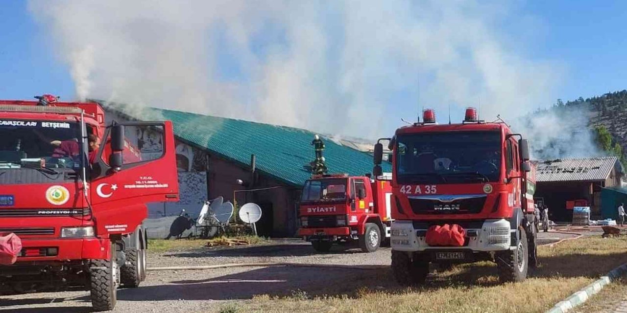 Konya’da dinlenme tesisinde korkutan yangın