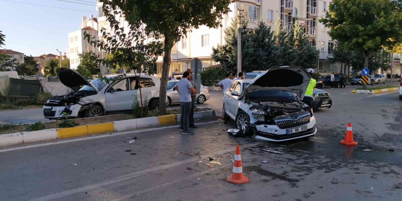 Ehliyetsiz sürücü kazaya neden oldu: 1 yaralı