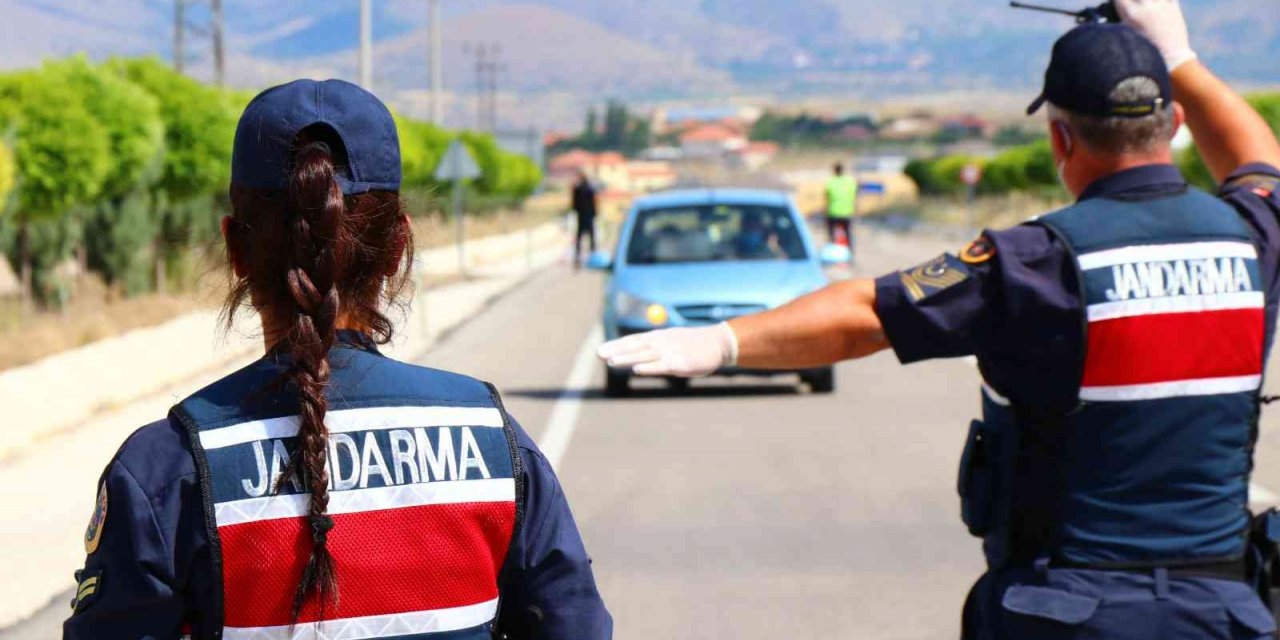 Aksaray’da aranan 207 şahıs jandarma tarafından yakalandı