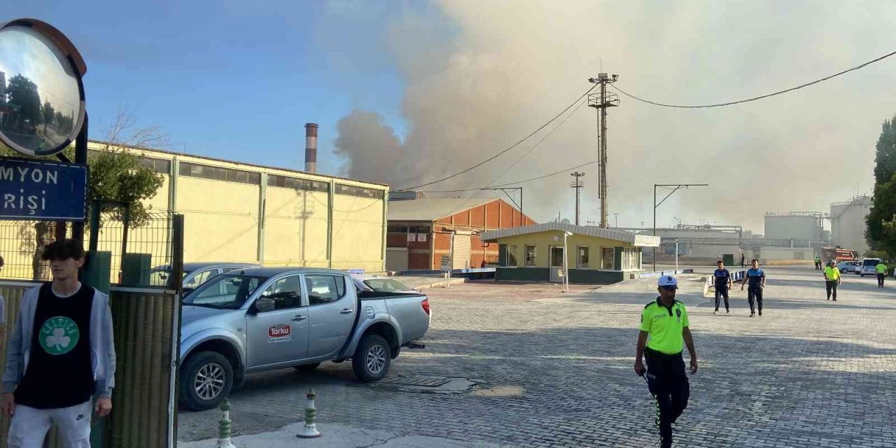 Konya’da şeker fabrikasındaki yangın söndürüldü