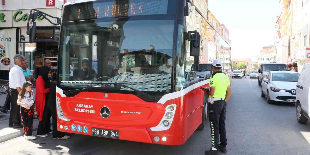 Aksaray’da toplu taşıma araçları denetleniyor