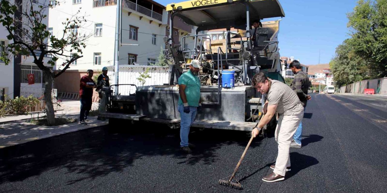 Başkan Dinçer yürütülen çalışmaları sahada inceledi