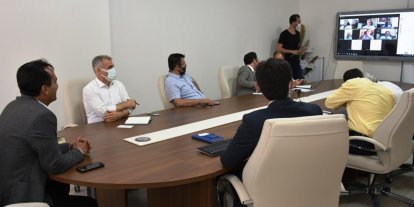 Çalışkan, ilçe müdürleriyle değerlendirme toplantısı yaptı